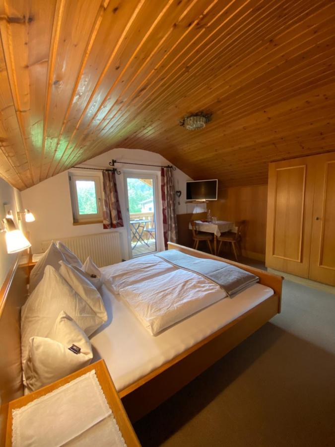 ホテル Haus Sonnegg フィンケンベルク エクステリア 写真